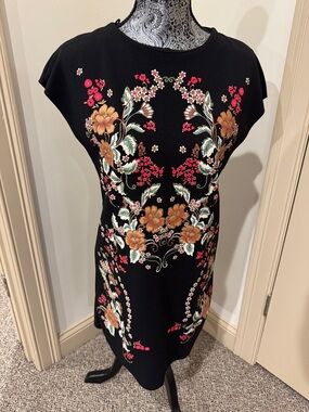 Black Floral Embroidered Shift Dress
